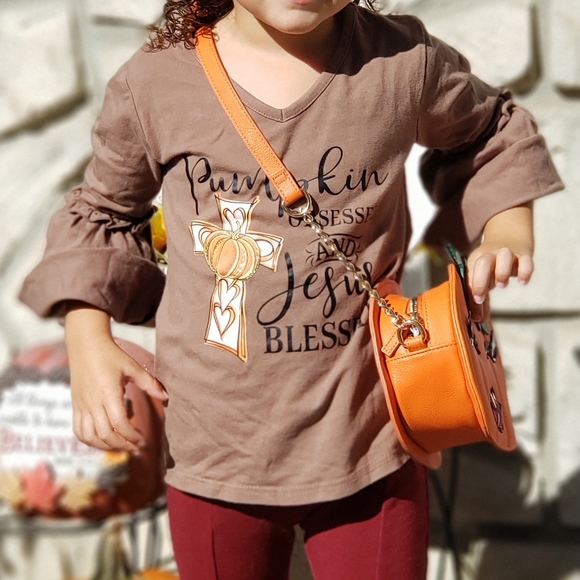 Pumpkin/ Jesus blessed Top - Picture 4 of 13